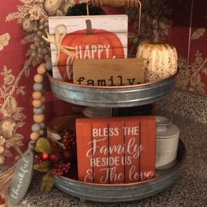 MARKED DOWN! 🦃 Three Fall Signs NEW!! 🦃